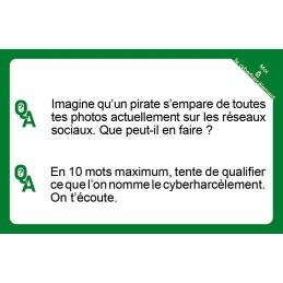 Cartes-questions du jeu Le Cyberharcèlement & Moi pour prévenir le harcèlement en ligne (vue 3)